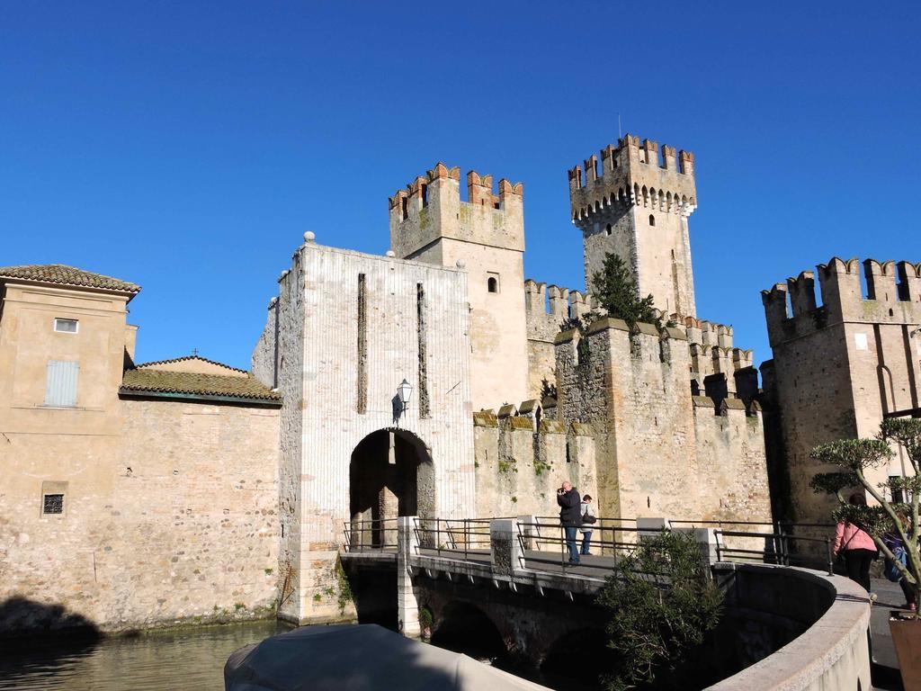 Appartamento Spiaggia Brema Sirmione Dış mekan fotoğraf